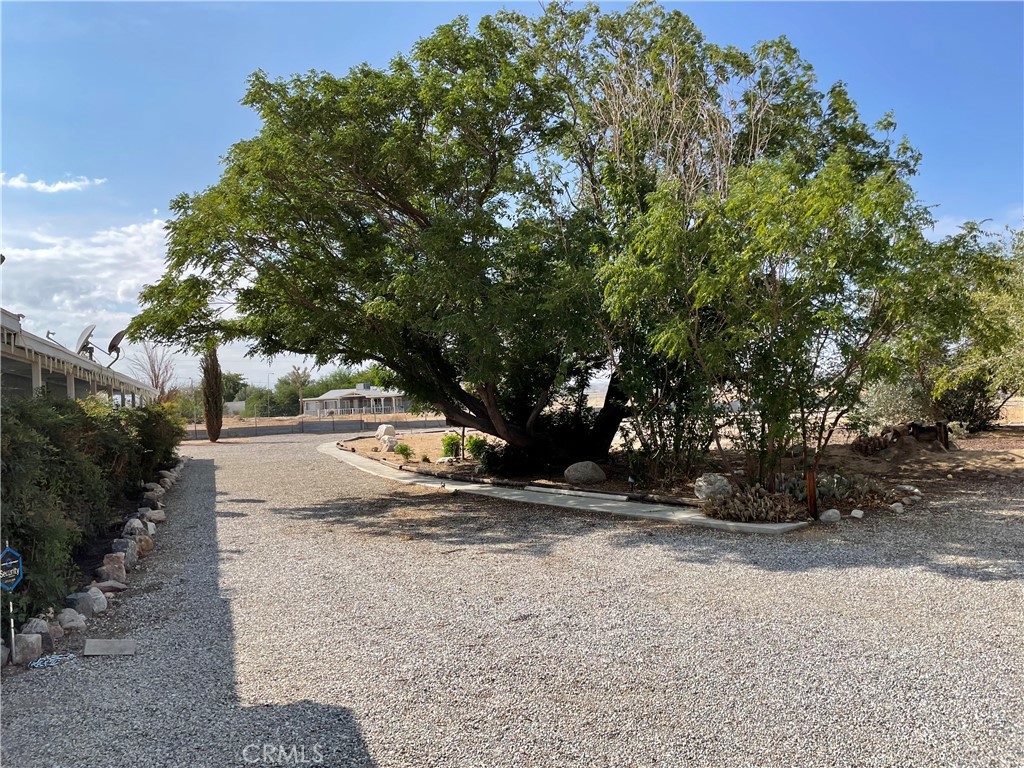 65585 4th Street S Property Photo 16