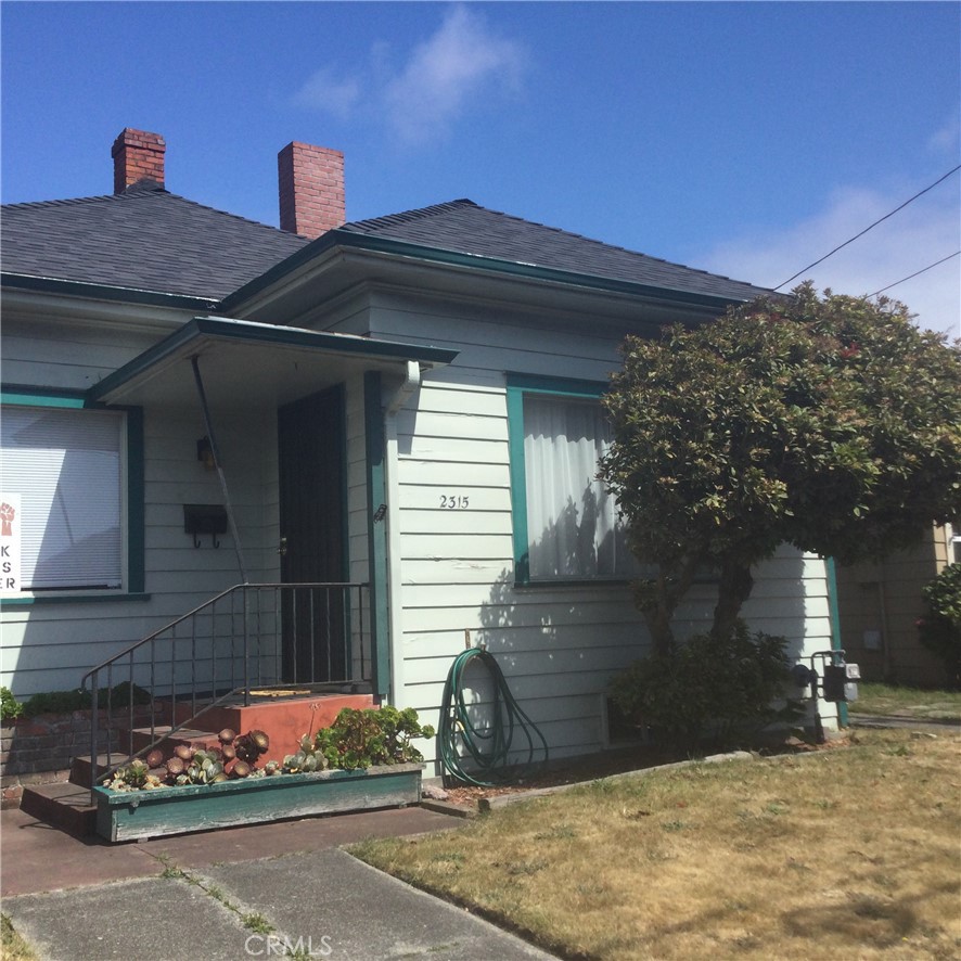 2315 J Street Property Photo 1