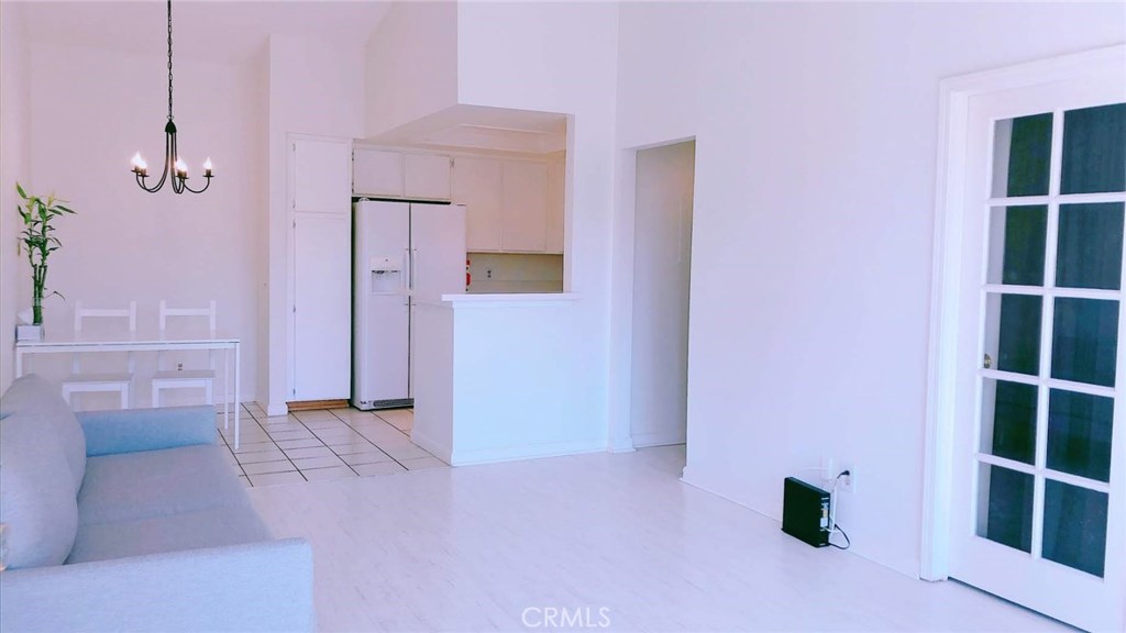 206 Alicante Aisle 213 Property Photo 1