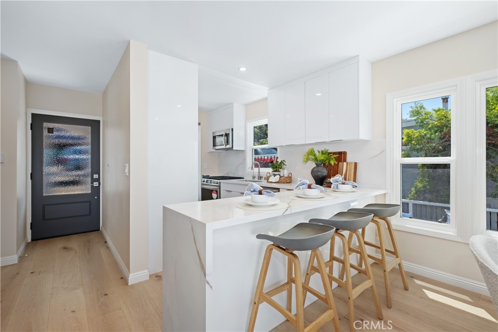 2961 Rounsevel Property Photo 10