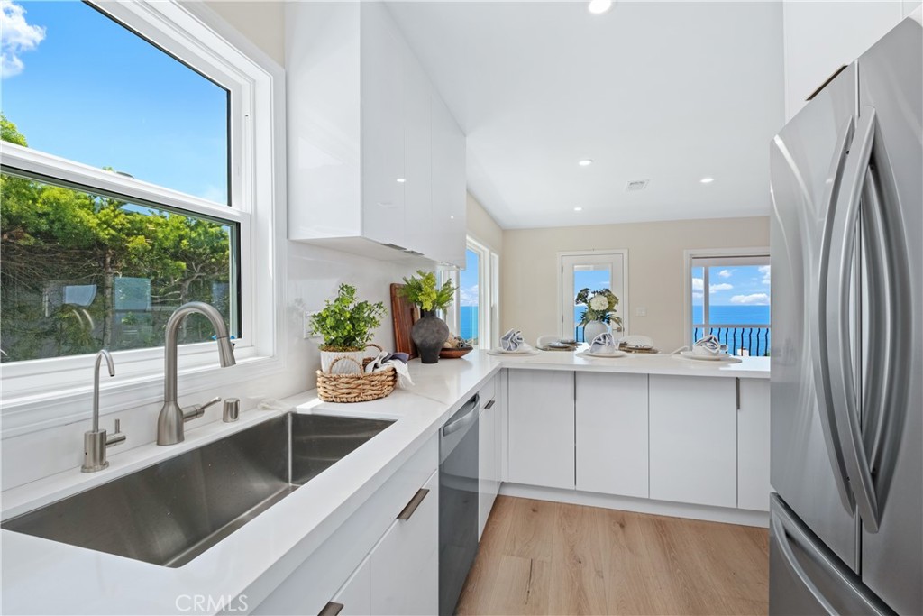 2961 Rounsevel Property Photo 12