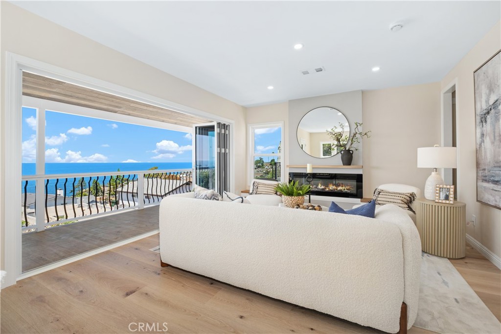 2961 Rounsevel Property Photo 15