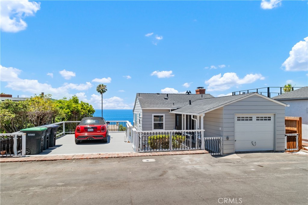 2961 Rounsevel Property Photo 25