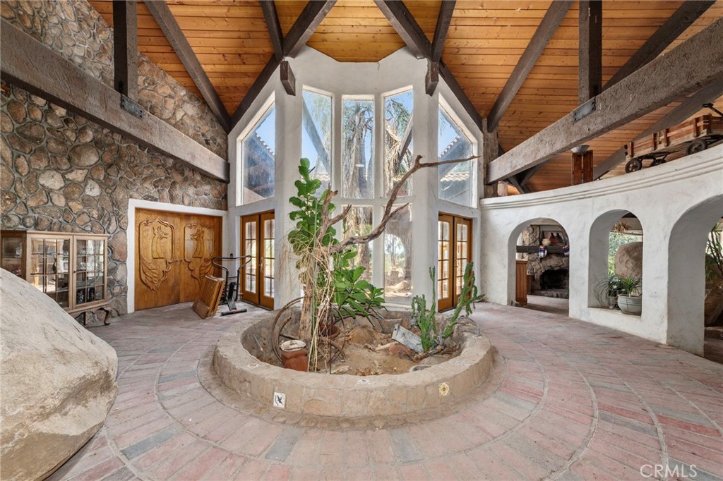 23676 Old Manzanita Road Property Photo 1
