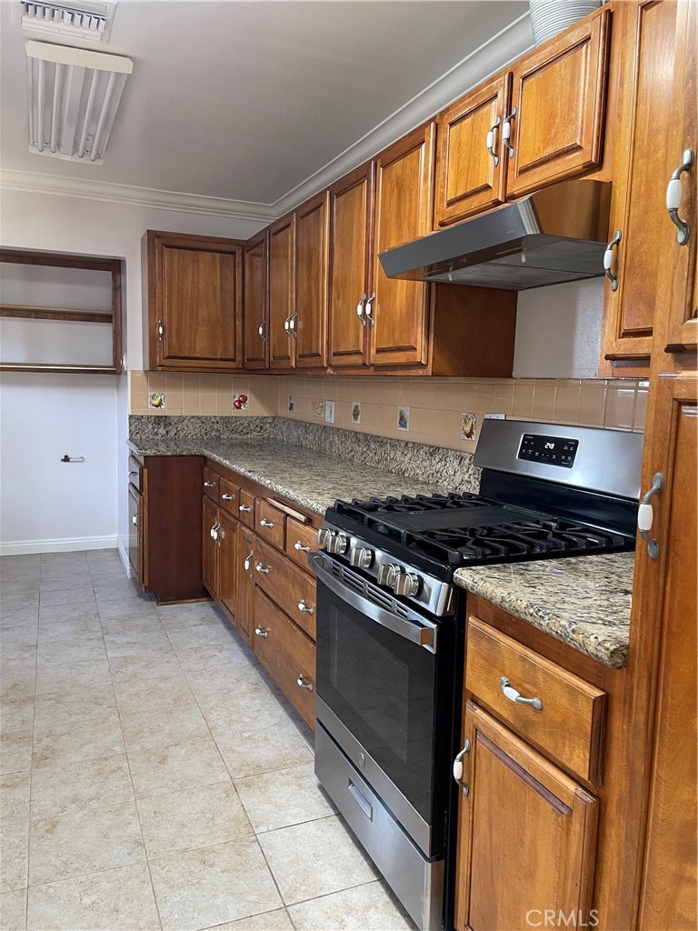 6221 San Rafael Drive Property Photo 13