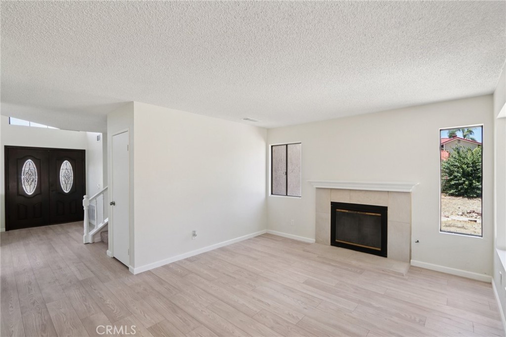 1122 W Galway Street Property Photo 12