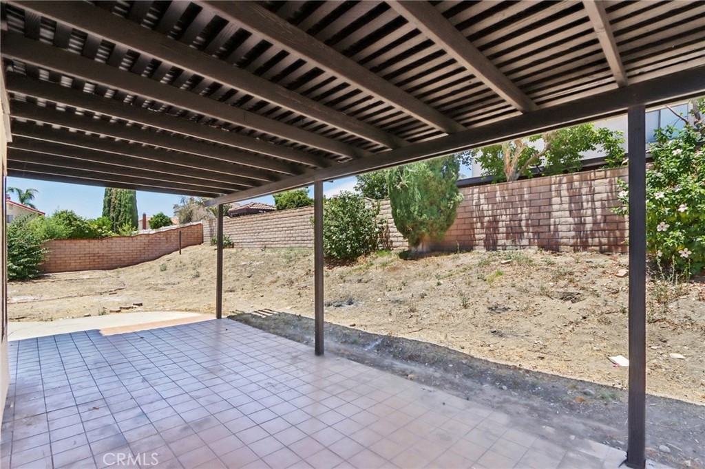 1122 W Galway Street Property Photo 35