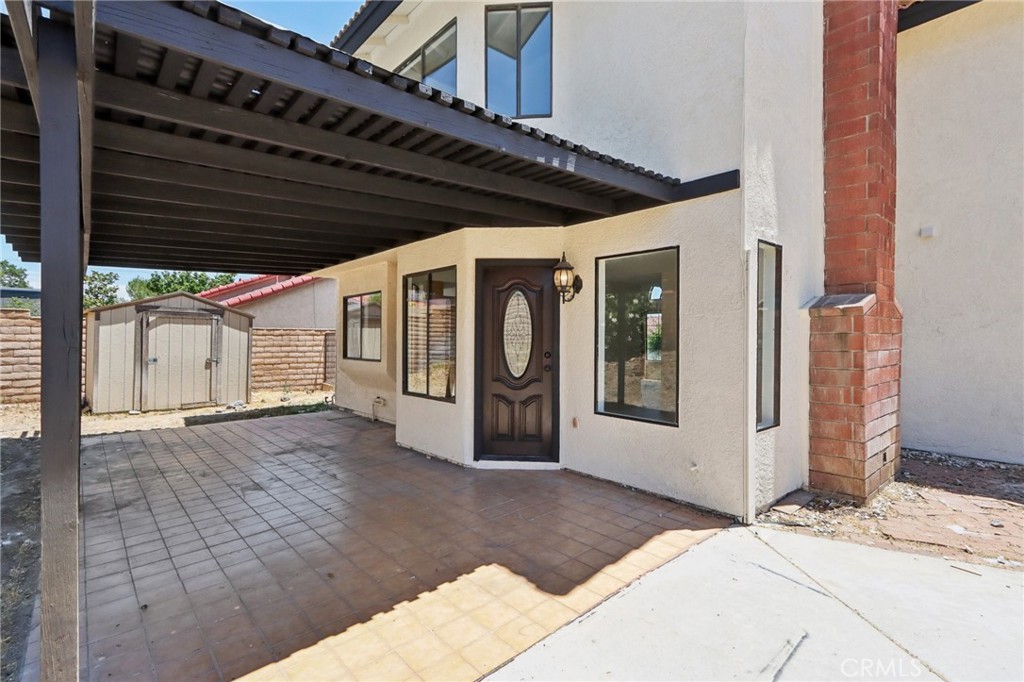 1122 W Galway Street Property Photo 37