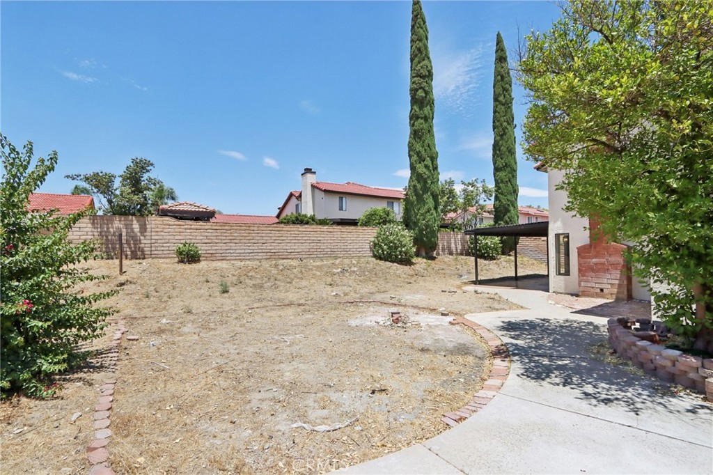 1122 W Galway Street Property Photo 40
