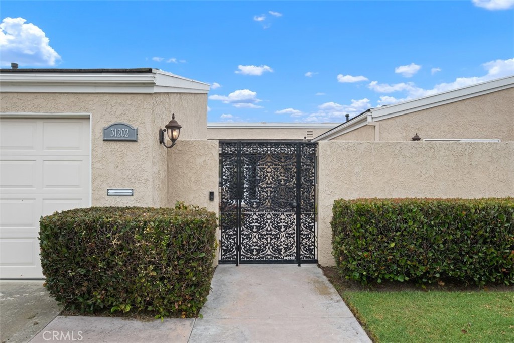 31202 Palma Drive Property Photo 5