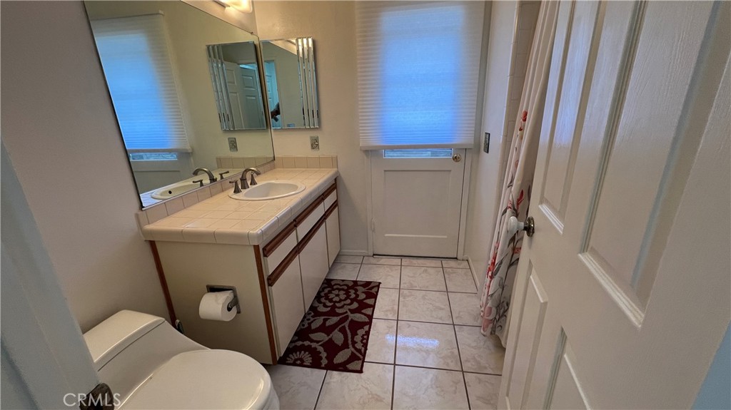 27112 Via Chiquero B Property Photo 17