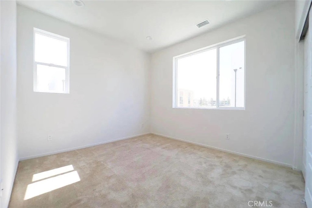 9569 Hammock Place Property Photo 16