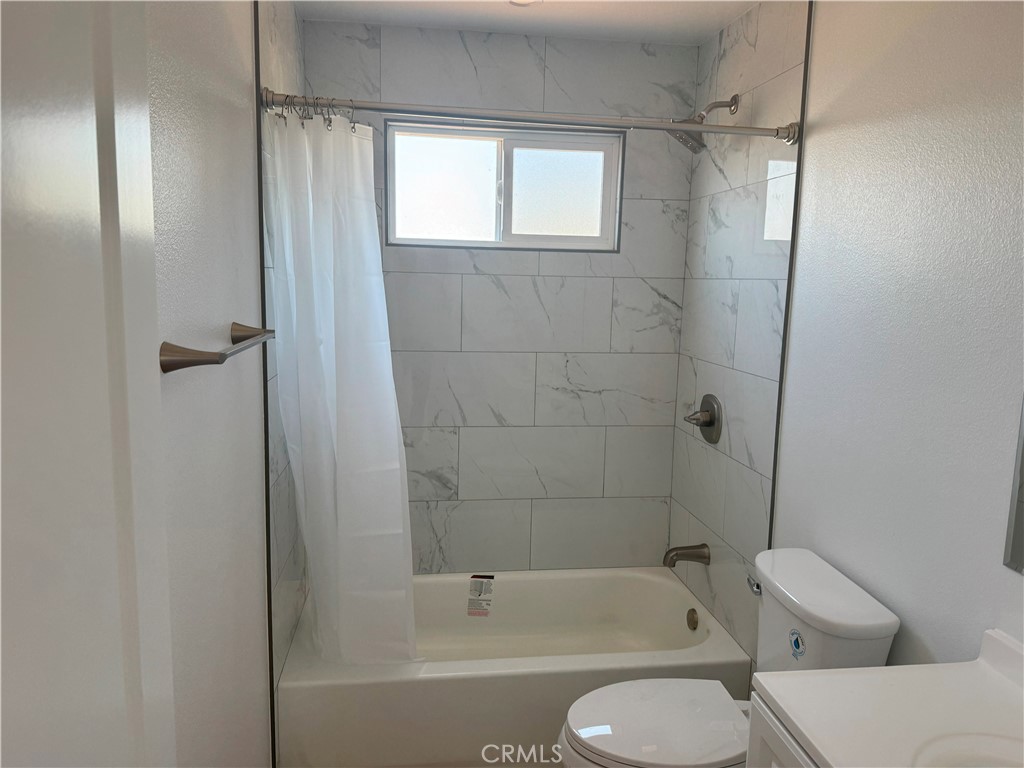 315 S Walnut Avenue Property Photo 3