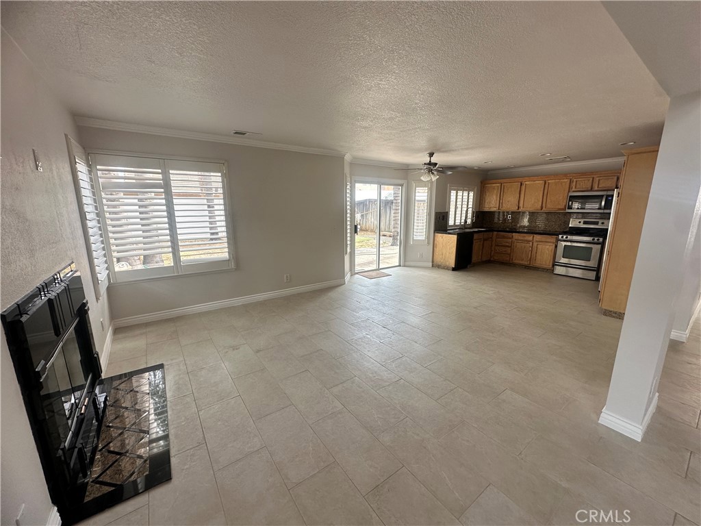 507 Lassa Way Property Photo 3