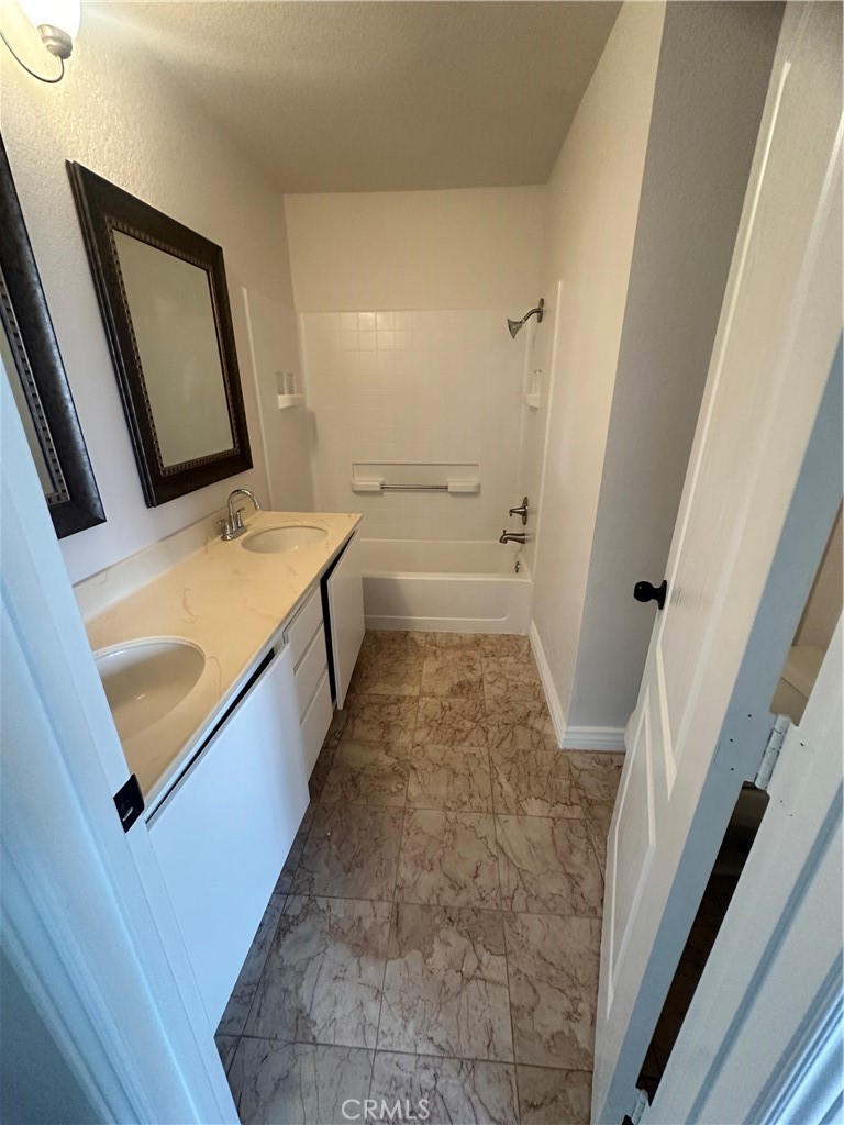 507 Lassa Way Property Photo 8