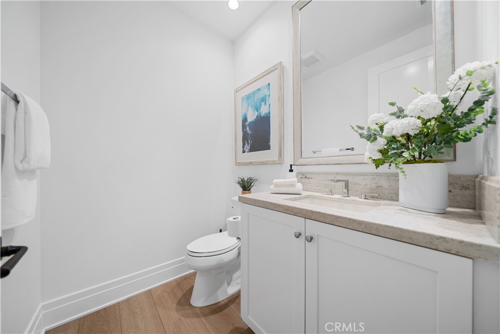 101 Lustro Property Photo 16