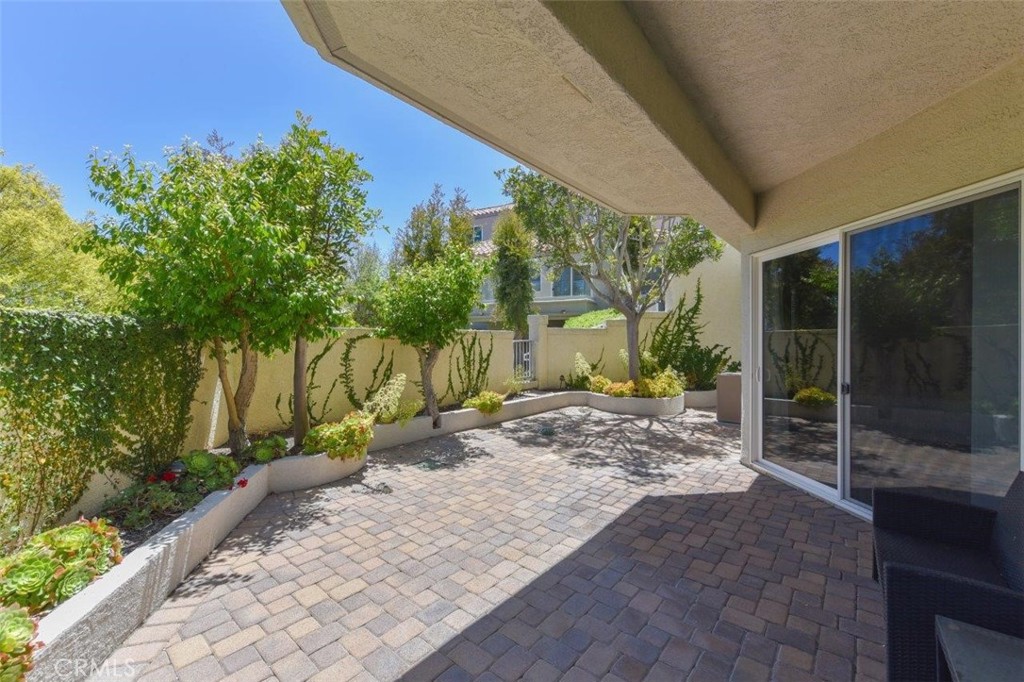 38 Toulon Property Photo 42