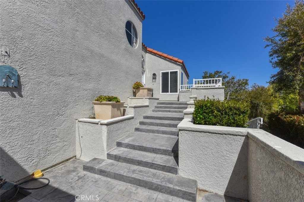 38 Toulon Property Photo 45