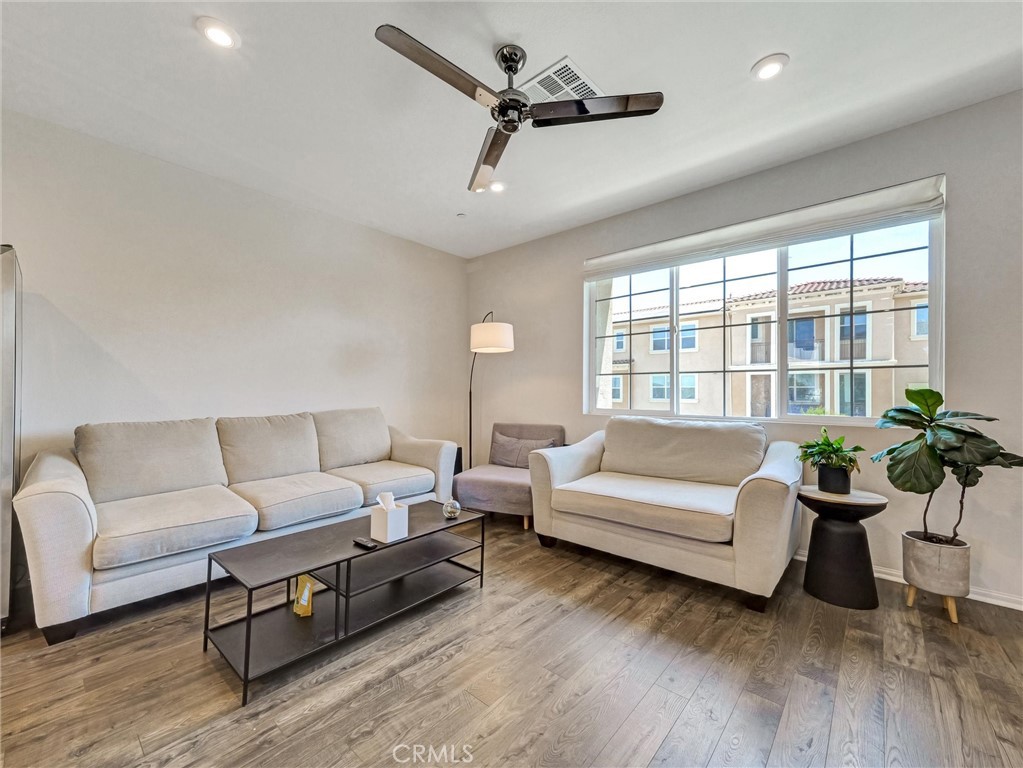 15974 Pilot Avenue Property Photo 8