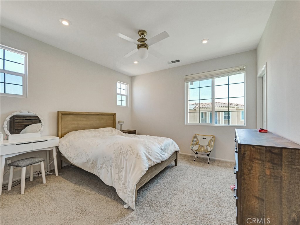 15974 Pilot Avenue Property Photo 17