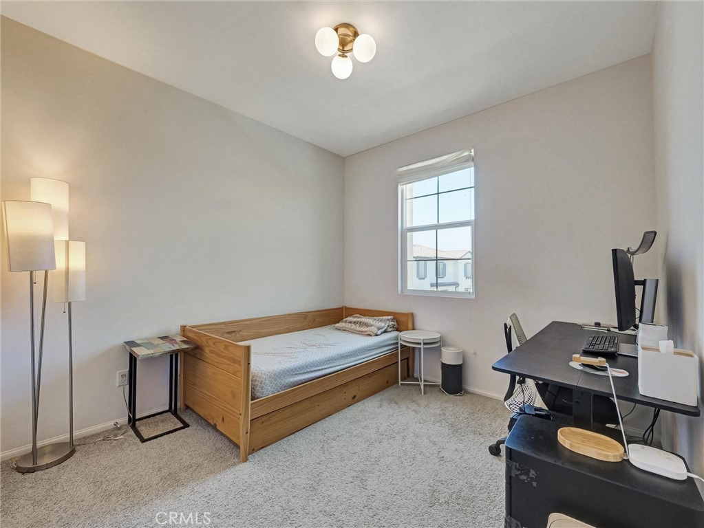 15974 Pilot Avenue Property Photo 26