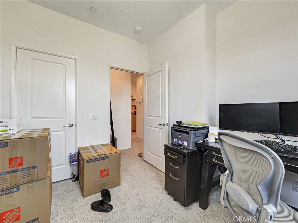 15974 Pilot Avenue Property Photo 29