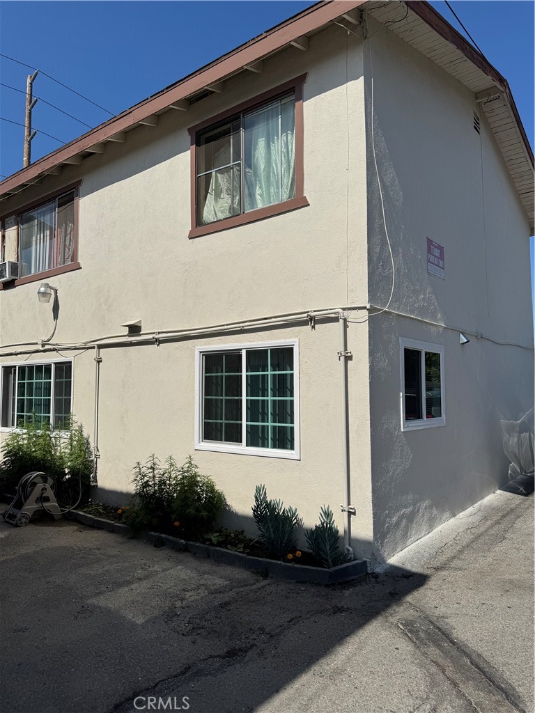 7192 Cerritos Avenue Property Photo 1