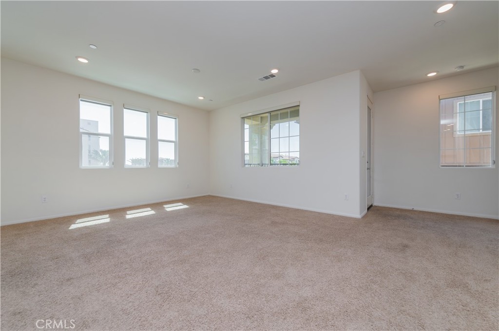 12173 Meridian Property Photo 8