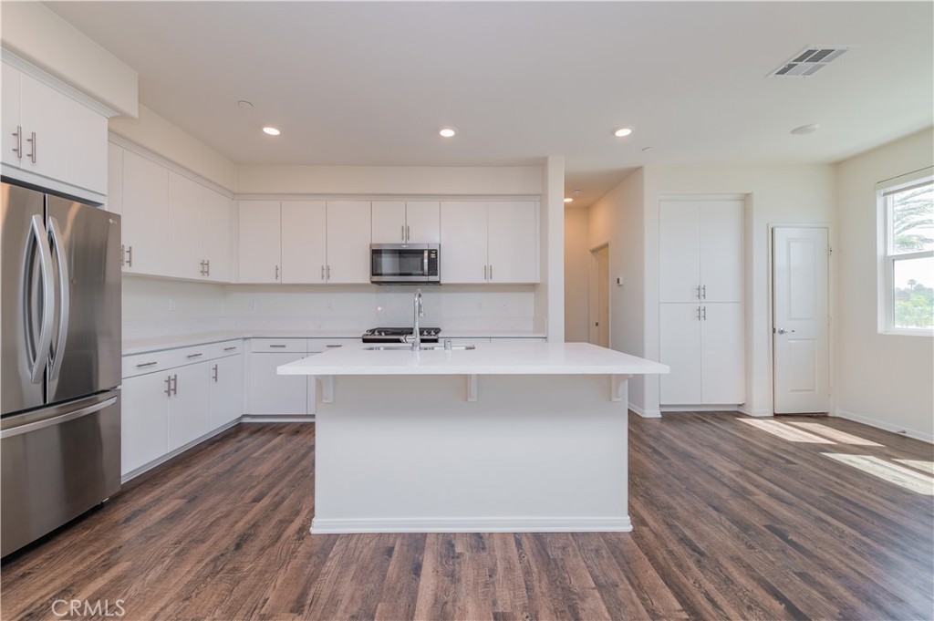 12173 Meridian Property Photo 11
