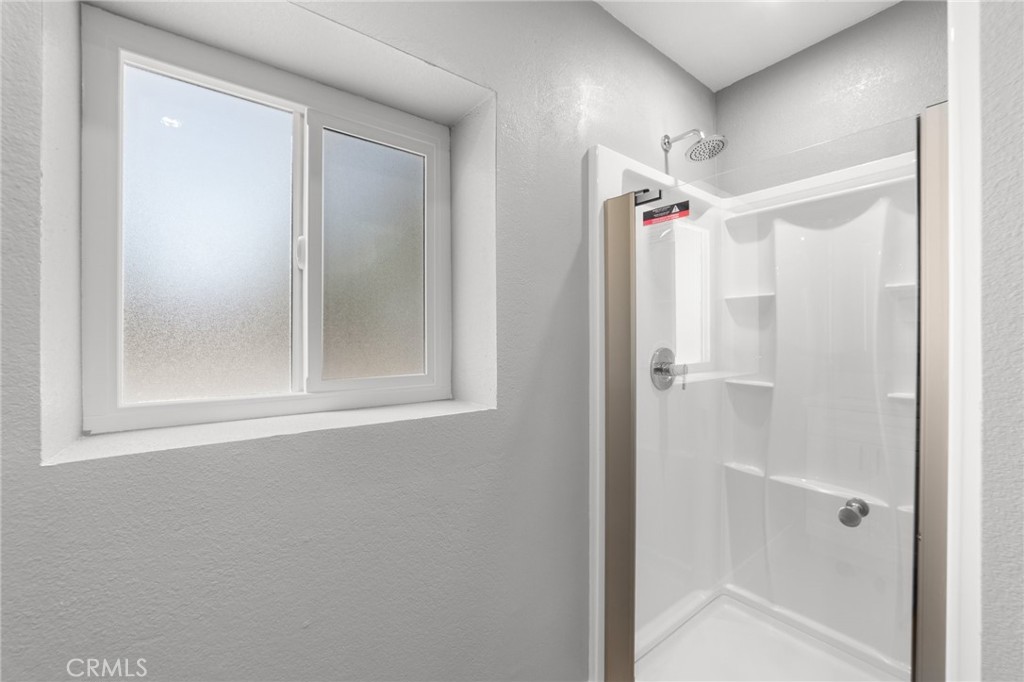 11343 1st Avenue Property Photo 15