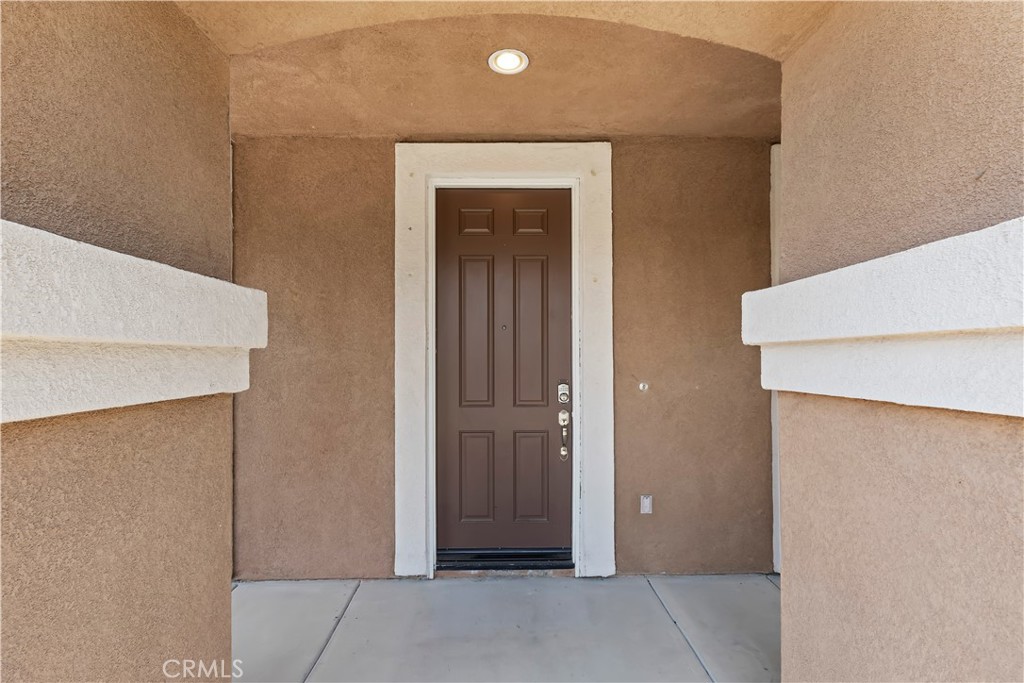 34160 Pinehurst Drive Property Photo 9