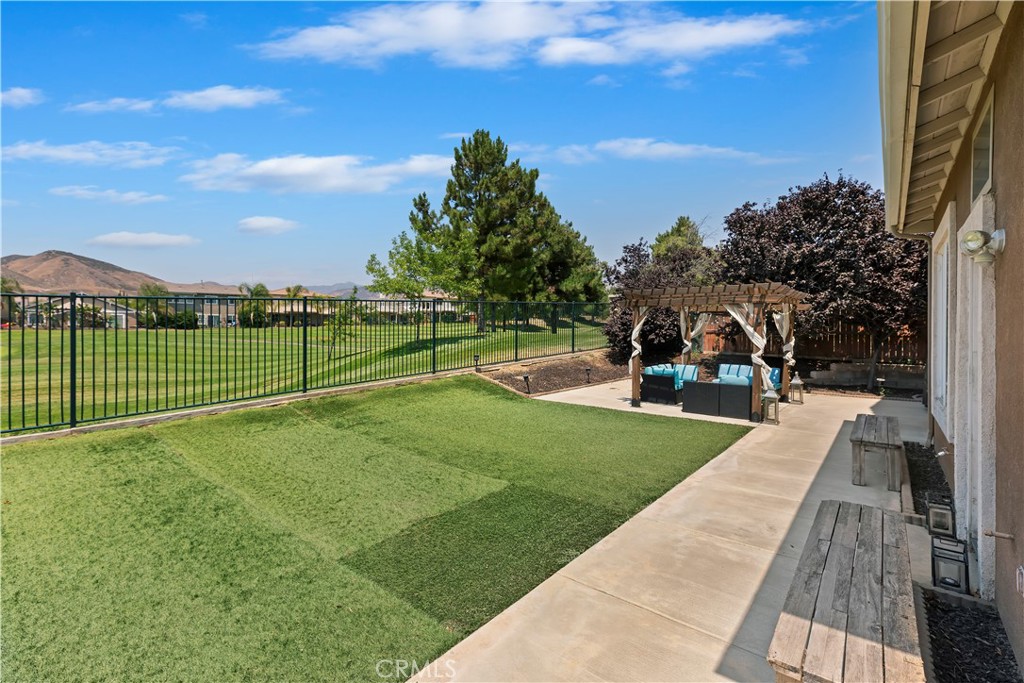 34160 Pinehurst Drive Property Photo 44