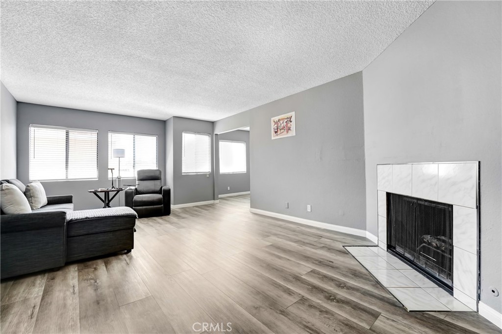 8020 Langdon Avenue 211 Property Photo 4