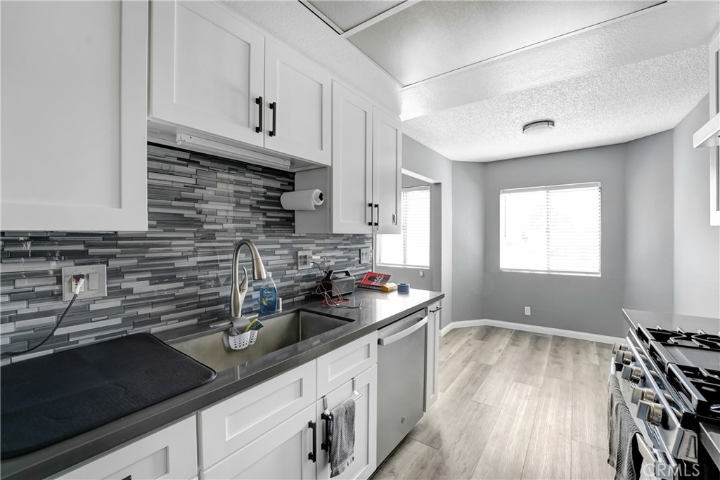 8020 Langdon Avenue 211 Property Photo 11