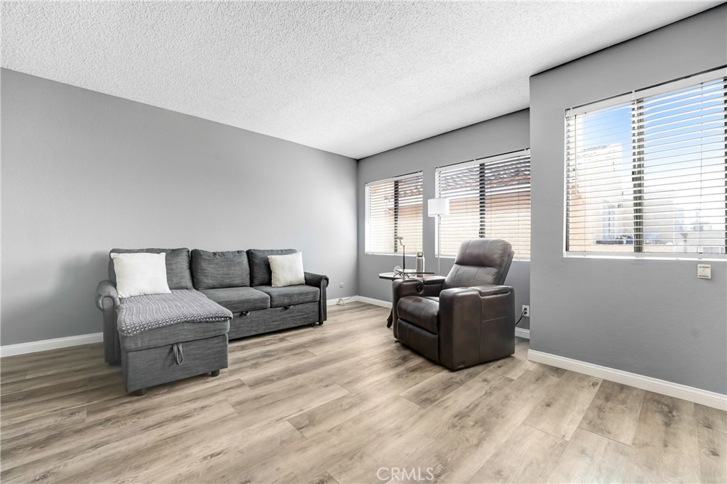 8020 Langdon Avenue 211 Property Photo 13