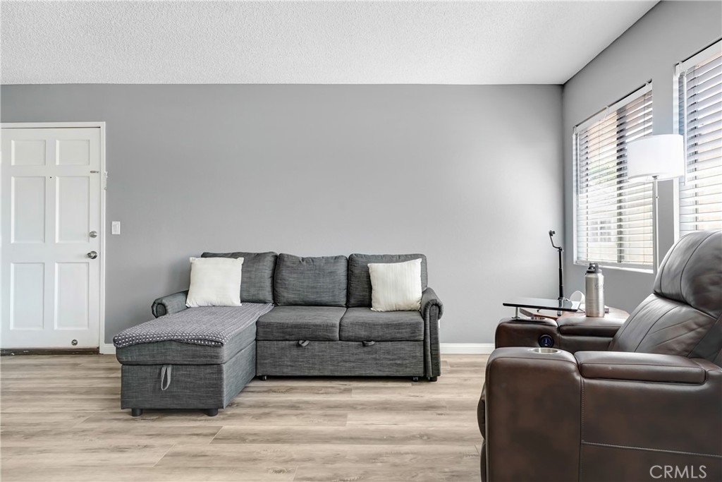 8020 Langdon Avenue 211 Property Photo 14