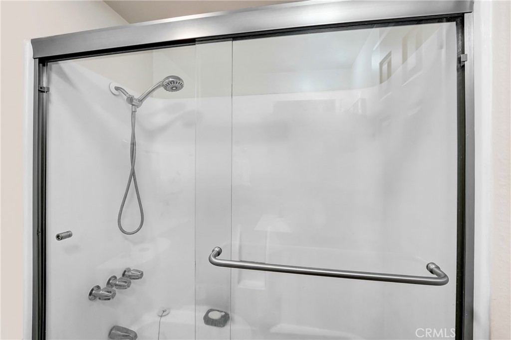 8020 Langdon Avenue 211 Property Photo 18