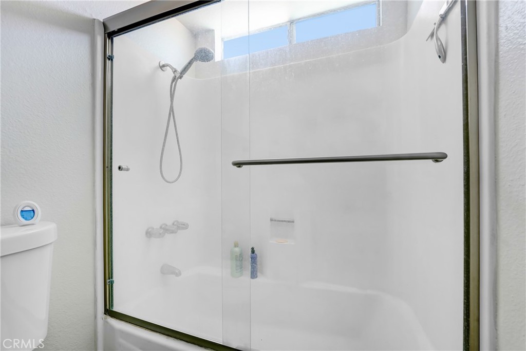 8020 Langdon Avenue 211 Property Photo 25