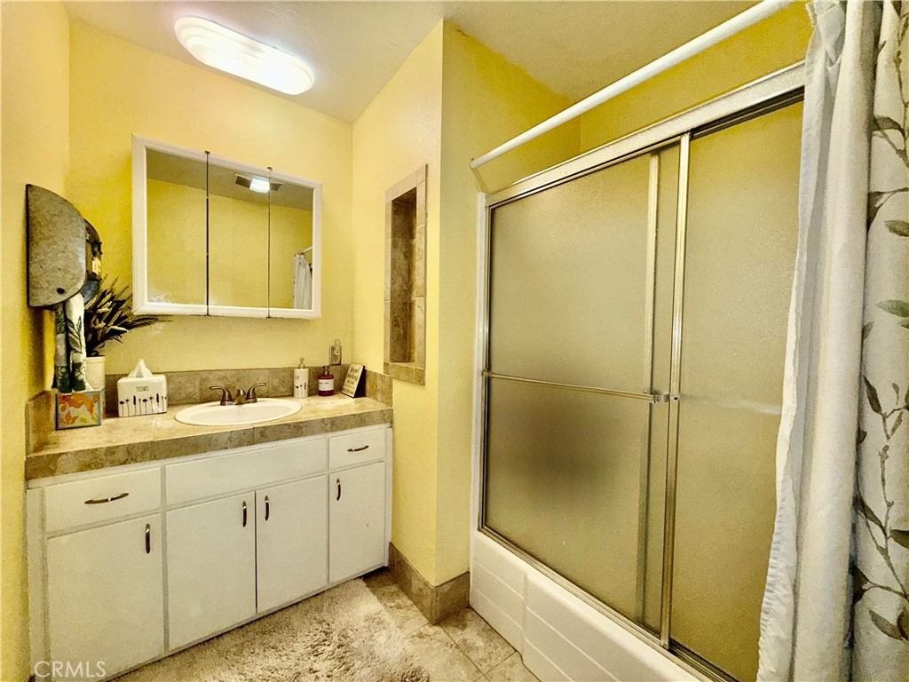 9312 Mountain Meadow Road Property Photo 18