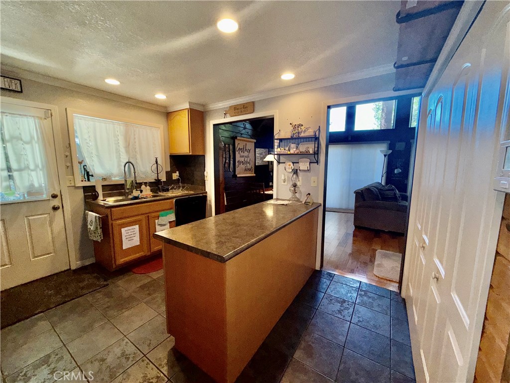 9312 Mountain Meadow Road Property Photo 21