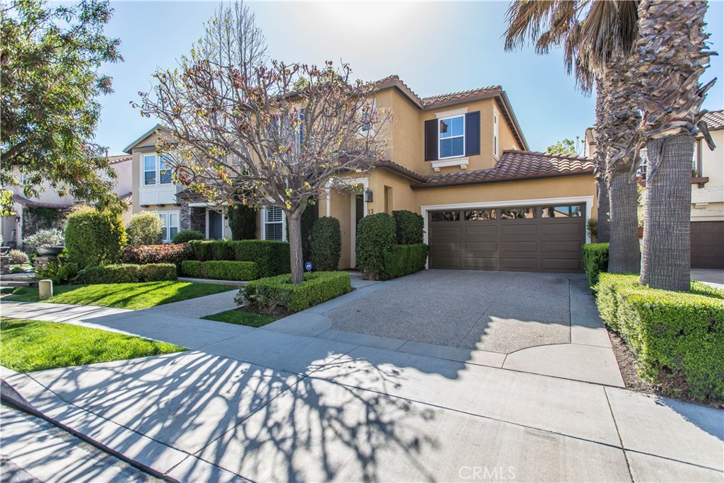 13 Via Zamora Property Photo 1