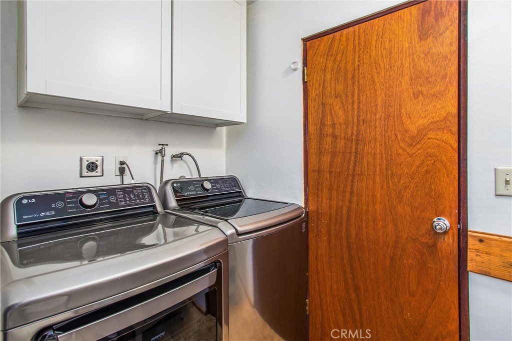 30421 Live Oak Drive Property Photo 13