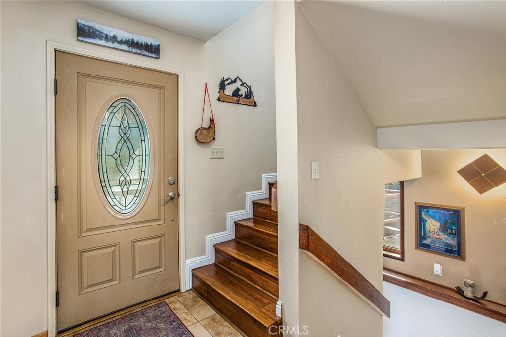30421 Live Oak Drive Property Photo 14