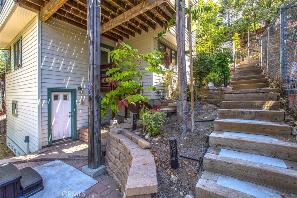 30421 Live Oak Drive Property Photo 31
