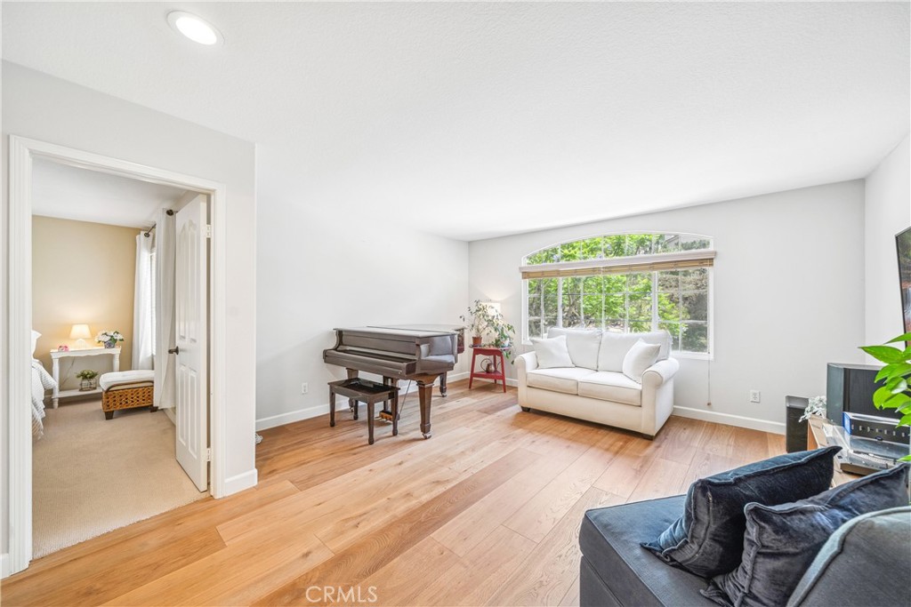 22681 Maplewood Property Photo 31