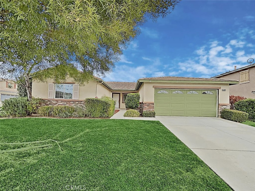 53024 Astrid Way Property Photo 1