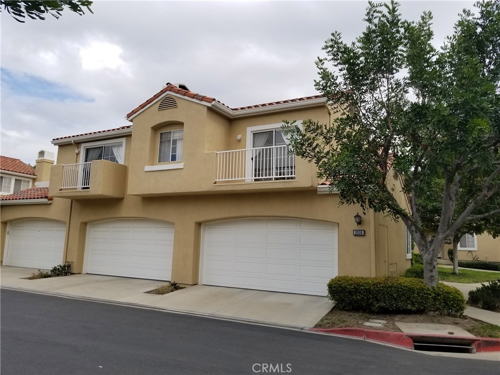 2352 Paseo Circulo Property Photo 1