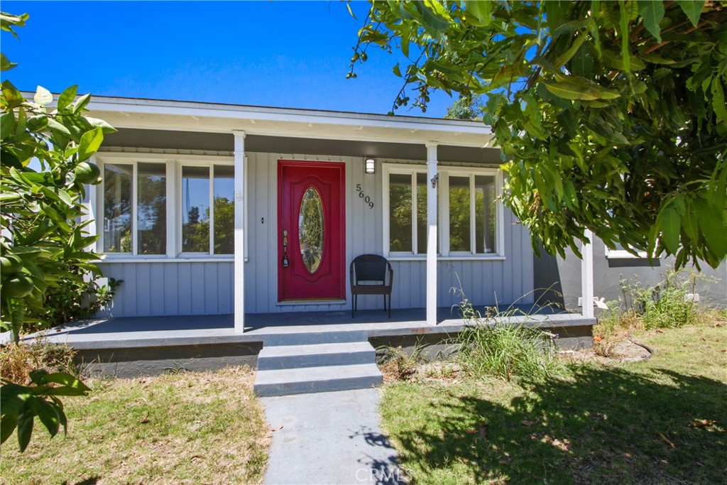 5609 Clark Avenue Property Photo 1