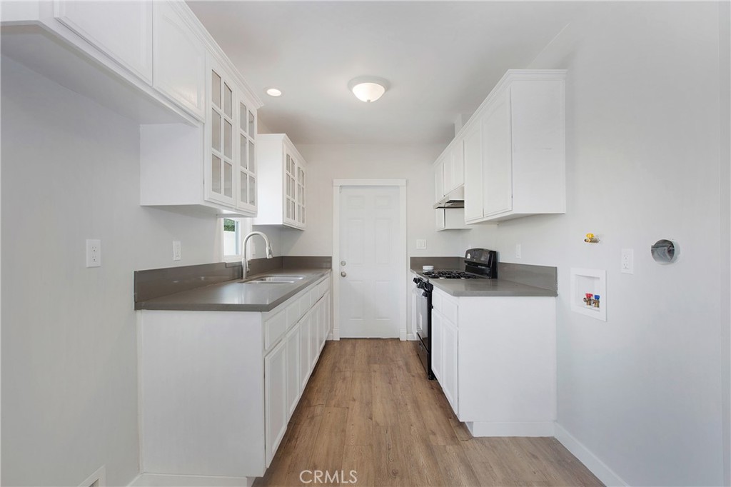 1435 1437 E Colon St Property Photo 16