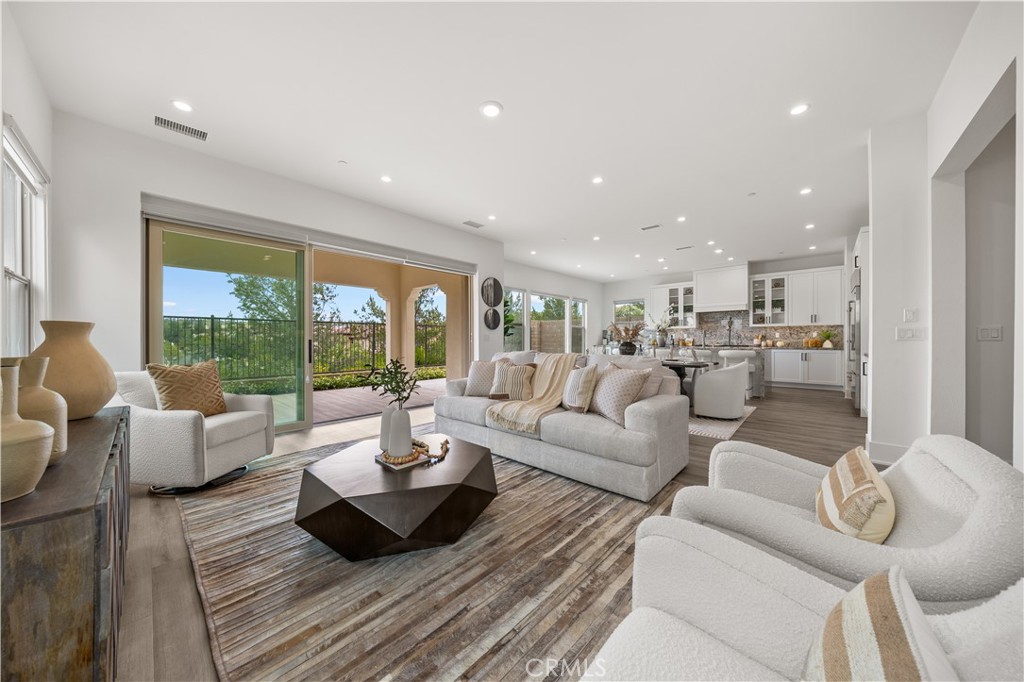 59 Longchamp Property Photo 11